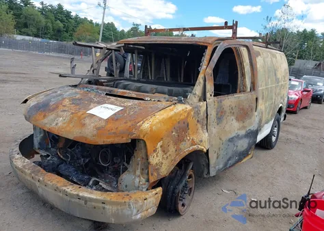 2018 Chevrolet Express 2500 Work Van z USA, uszkodzony, nr VIN 1GCWGAFP6J1178099